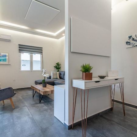 Misty Grey Apartment Near City Centre Heraklion Exterior foto