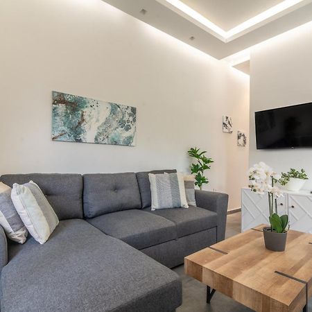 Misty Grey Apartment Near City Centre Heraklion Exterior foto