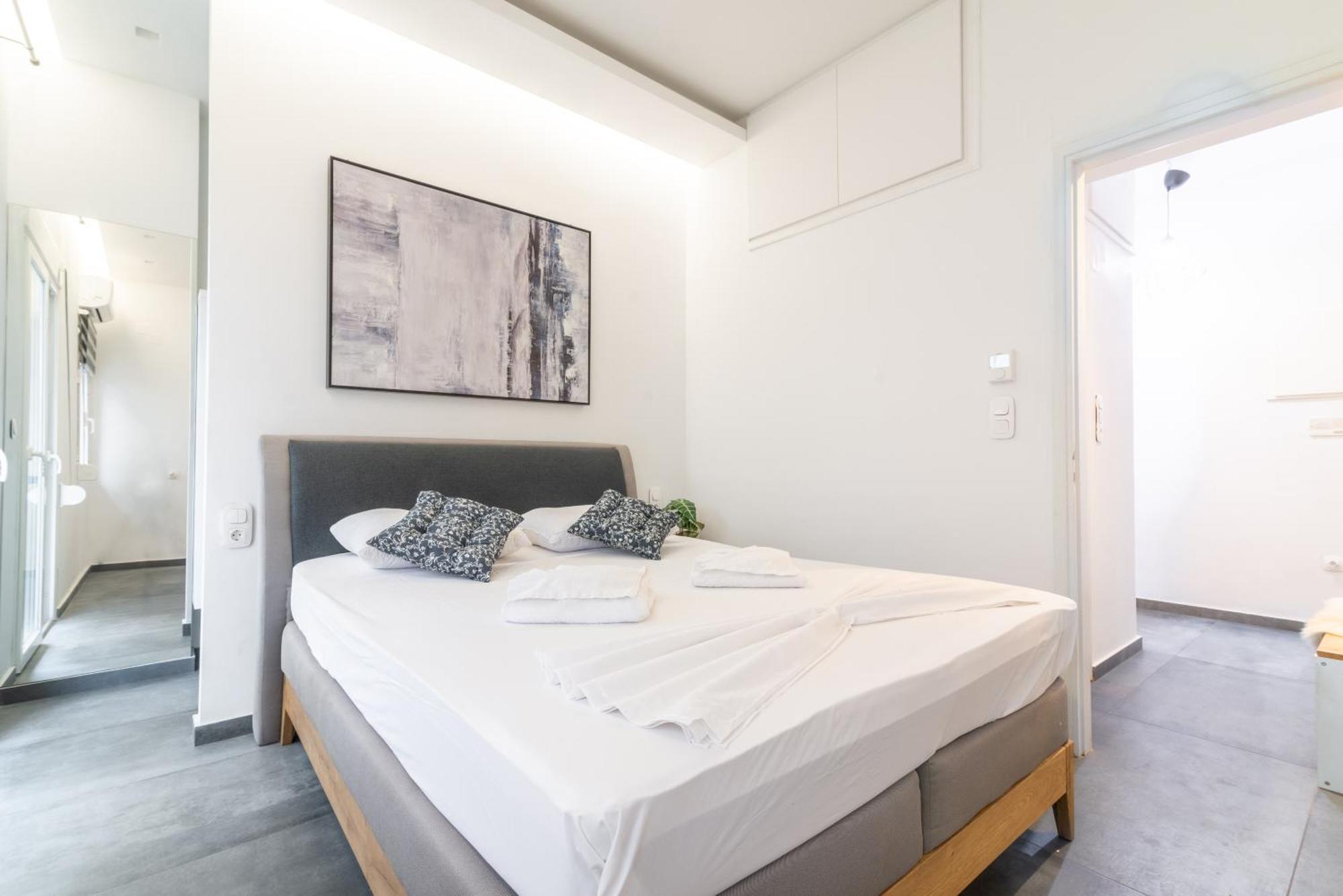 Misty Grey Apartment Near City Centre Heraklion Exterior foto