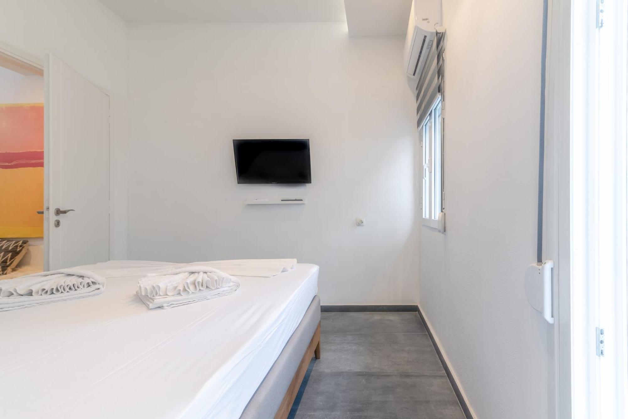 Misty Grey Apartment Near City Centre Heraklion Exterior foto